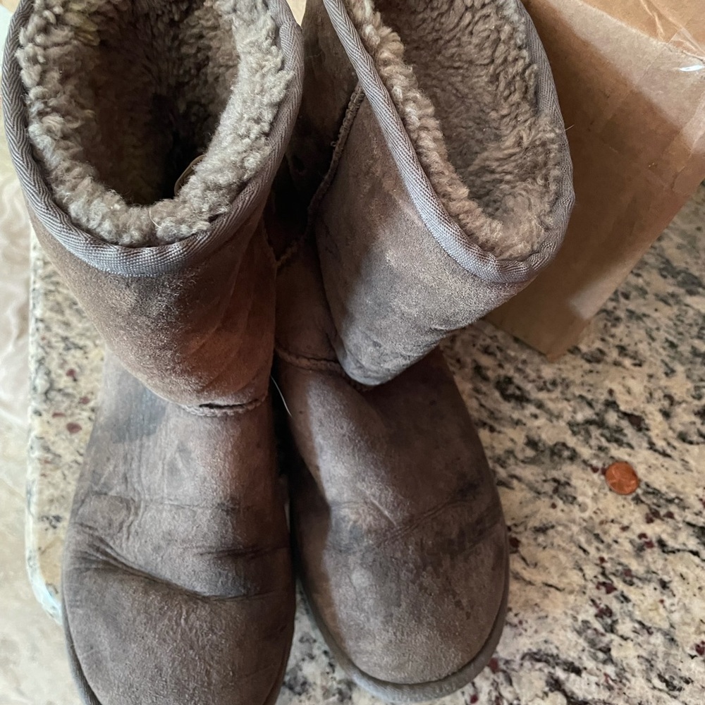 Gray Uggs - image 5